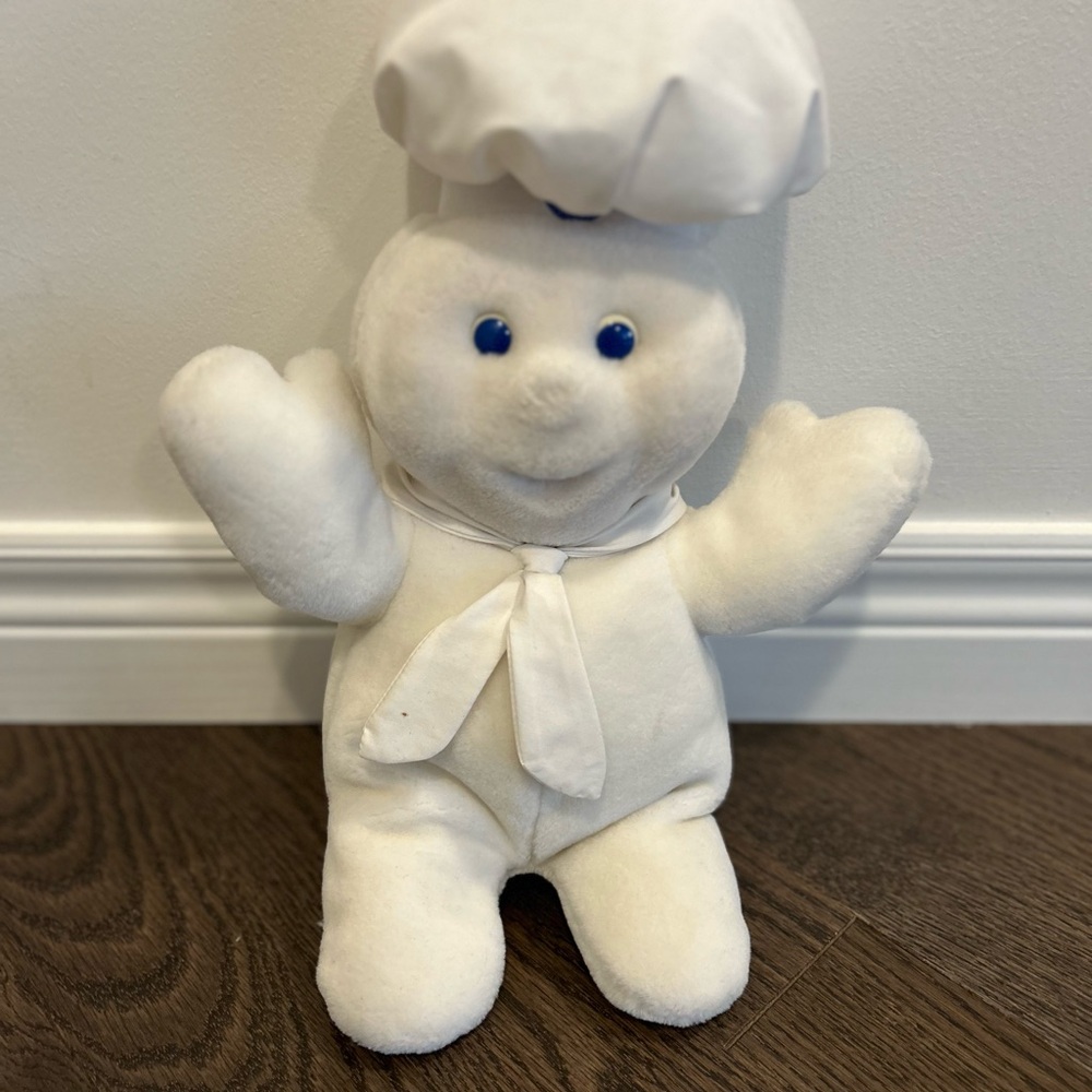 Vintage Pillsbury Doughboy
Collectible Plush Stuffed Toy